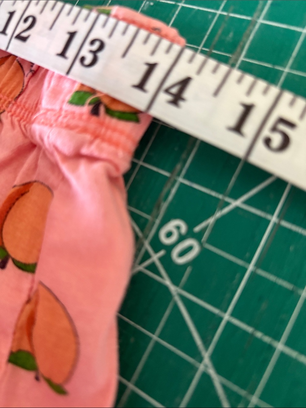 PINK Victoria's Secret Peach-Print Lounge Shorts in Coral Pink - Picture 5 of 7
